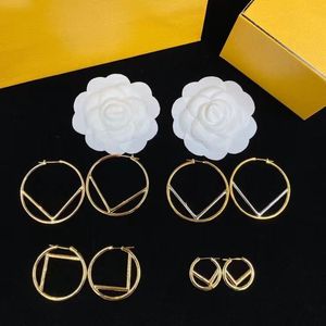 Fashion Hoop Earring Big Circle Earrings sieraden Designer voor vrouwen Gold Sliver Letter F Ear Ring Valentijnsdag Party Bruiloft Gift Wheole