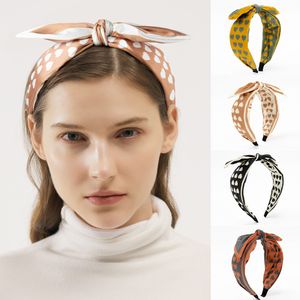 Mode vente chaude bandeaux pour femmes filles nœud papillon motif coeur bandes de cheveux visage lavage pinces à cheveux