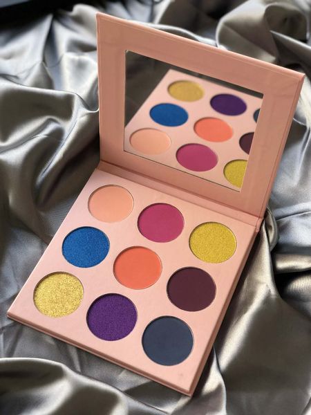 Caliente 2019 envío de la manera del maquillaje estilo caliente de la paleta de sombra de ojos color 9 Luminoso sombra de ojos de alta calidad