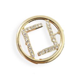 Bijoux de mode Broches De Mariage Vintage Diamant Broche En Or 18 carats Épinglettes Femmes Et Hommes Badge Broche Romantique Marque Europe Accessoire Épingles