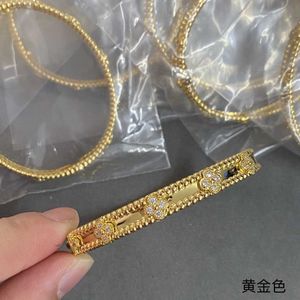 Mode sieraden ontwerper Bracelet v Gold Plating Mijin materiaal caleidoscoop armband smale editie precisie polijsten geavanceerde diamant ingelegd hig