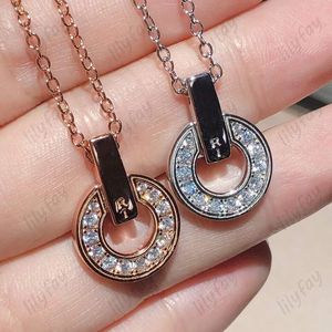 Mode sieraden diamanten lusontwerper liefde ketting glinsterende letters hangers luxe legering ketting rosé goud hanger kettingen 925 zilver