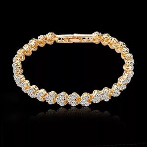 Mode-sieraden prachtige luxe kristallen armbanden Volledige strass hart vorm vrouwen bedelarmband 3 kleuren zirkoon ketting groothandel
