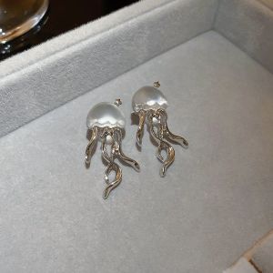 Mode-sieraden S925 zilveren post-oorknopjes voor dames Cool Frosted kwallenoorbellen