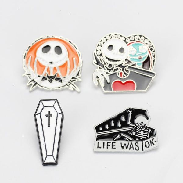 Joyas de moda The Nightmare Before Christmas Broche Jack y Sally Skull Exquisito Broche Pin Punk Lover Regalos de Halloween