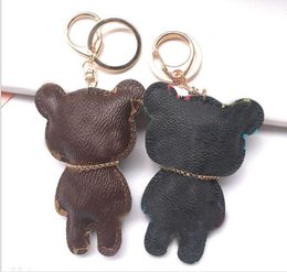 Accesorios de llavero de moda, llavero colgante para bolso de mujer, llavero de coche con patrón de oso de cuero PU, llaveros para amantes