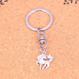 Mode porte-clés 19*25mm cheval licorne pendentifs bijoux à bricoler soi-même voiture porte-clés porte-anneau Souvenir pour cadeau