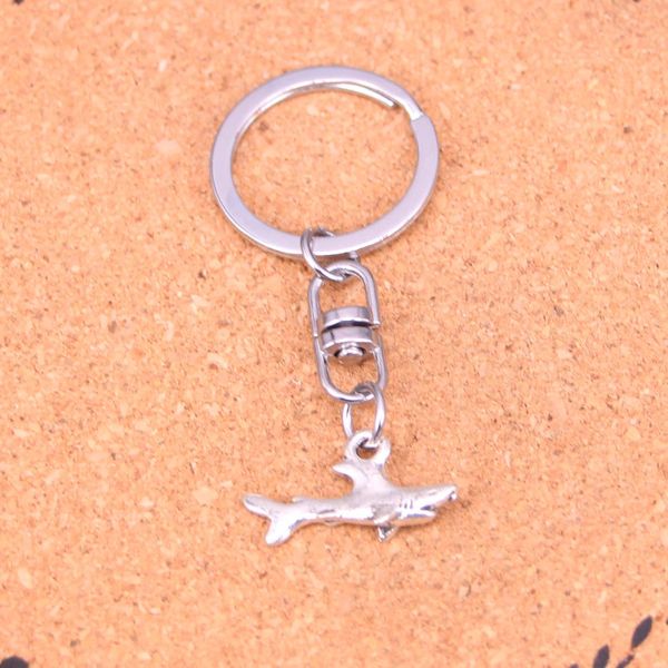 Mode porte-clés 24*12mm requin poisson pendentifs bijoux à bricoler soi-même voiture porte-clés porte-anneau Souvenir pour cadeau