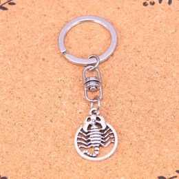Mode sleutelhanger 26*19 mm schorpioen Scorpio Zodiac Hangers DIY sieraden Key Chain Ringhouder Souvenir voor cadeau