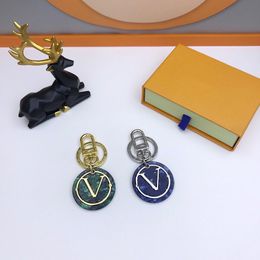 Luxe ontwerper V-Shape Keychain Fashion Classic Brand Key Buckle Letter Design Handmade Gold Keychains Mens Dames Bag Accessoires