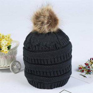 Mode-Enfants Adultes Épais Chaud Chapeau D'hiver Pour Les Femmes Doux Câble Extensible Tricoté Pom Poms BeanieFemmes Skullies Bonnets Fille Bonnet De Ski