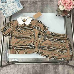 Fashion Kids Dress Sets Child Tracksuits Hoge kwaliteit Baby Girl Kleed Size 100-150 Dollar Collar Korte mouwen en rok 24Feb20