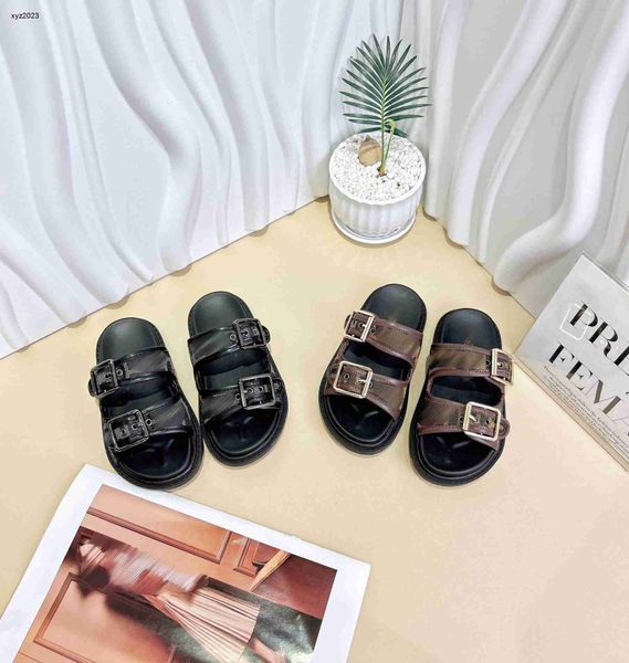 Fashion Kids Sandals Double Breasted Design Baby Shoes Tailles 26-35, y compris la boîte à chaussures Designer Boys Girls Girls Slipers 201C