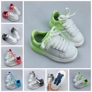 Fashion Kids Shoes Gradient Basketball Shoe roze blauw grijs fluorescerende groene baby sneaker rubber zool zacht kalfsleer leer veter trainers sport sneakers 26-37