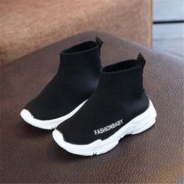 Fashion Kids Shoes Sneakers Spring Autumn Breathable Sport Shoes Boys Girls Baby Trainers Soft Non-Slip bottom Children Socks Boots