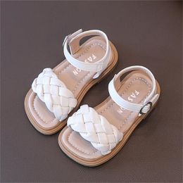 Mode enfants chaussures enfant en bas âge infantile sandales pantoufle baskets décontractées anti-dérapant en cuir souple armure enfants garçons filles chaussure d'été
