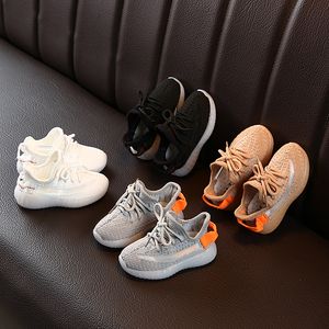 Fashion Kids Shoes Teutlers Baby Children Soft Comfort Casual Ademende sneakers jongens meisjes rennen sportschoenen maat 22-31