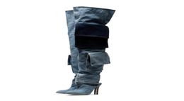 Bottes de jean haut de genou Fashion Toes pointues Chaussures en jean pour femmes Slip sur le talon mince Banquet de piste moderne Longues chaussures Bota1430627