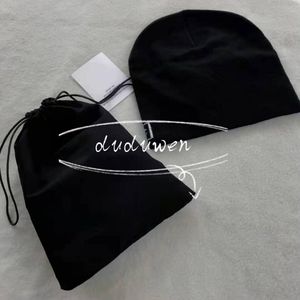fashion knit letter beaine collection C boutique party hats classic lady outfit for daliy or party with gift package dust bag