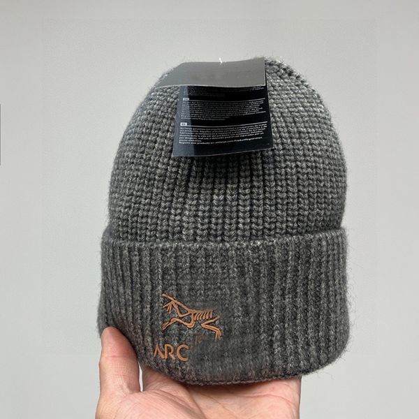 Gorro de punto de moda para hombres y mujeres Gorro de invierno Gorros de calavera Gorro casual Gorros gruesos Gorro de punto Deporte clásico Color sólido Sombreros cálidos unisex CHD11074-6 flybirdlu