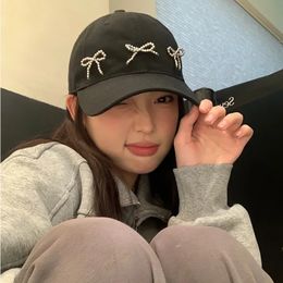 Mode Koreaanse Instagram Bow Solid Color Baseball Hat Dames zomer Dunne schattige veelzijdige Round Round Top Duck Tongue Hat Y2K Girls 240430
