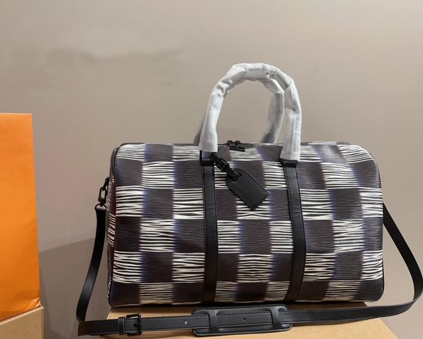 mode L sacs à bandoulière hommes sac à main 5A sacs de voyage de haute qualité luxe noir blanc sac de sport à grille ondulation d'eau hommes grande capacité fourre-tout sac à bagages design Keepall