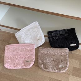 Mode grand sac de maquillage français en relief Rose Floral pochette cosmétique voyage trousse de toilette femmes étui de beauté brosse sacs