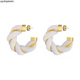 Boucles d'oreilles tressées en cuir de mode Stume de métal rétro Circle French Trend Femme Femme Street All-Match Jewelry Accessoires K6xf