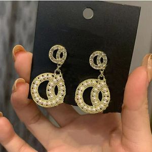 Mode lettre Design or boucle d'oreille perle boucles d'oreilles pour femme mode boucles d'oreilles cadeau bijoux