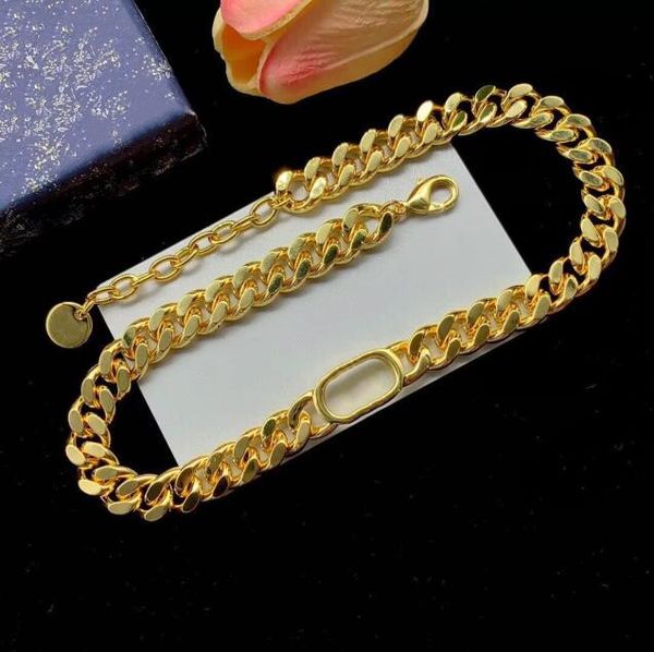 Pulseras colgantes de letras de moda Gold Sier Link Chain Unisex Charm Collares para hombres elegantes Mujeres Diseñador Joyería Cabila de cadena de mano MEJORES AMBILES Regalos