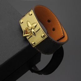 Fashion Lock armband plat bruin merk bedelarmbanden leren armband 18K verguld roestvrij staal Lovers Bangles Heren armband voor paar Designer sieraden