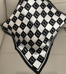 Модный шелковый шарф с логотипом, квадратный простой дизайн, однотонные шарфы, европейский бренд, французская шаль, романтическая девушка, подарок, повязка для волос, весна De7259581