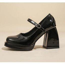 Zapatos lolita de moda para mujeres estilo japonés Mary Jane Shoes School Students Jk Uniform Shops Store Platform Platform 240428