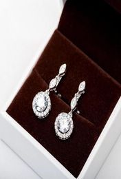 Fashion Long Drop Shape Boucles d'oreilles non percées pour mariage nuptial bijoux bijoux de Noël Clip cadeau sur des boucles d'oreilles
