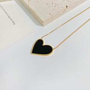 Fashion Love Heart Pendant Kettingen vrouwen roestvrijstalen trendy ontwerper gouden sleutelbeen ketting choker sieraden geschenken voor dames