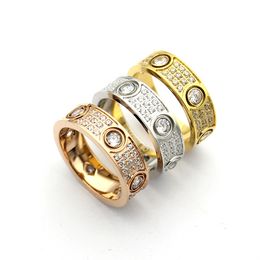 Bague d'amour de mode Bagues de créateurs Bagues de bande Hommes Femmes Couple Bijoux Anneaux de mariage en acier titane Classique Or Argent Rose Couleur Pierres pleines Bague à vis Bijoux