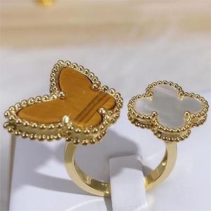 Fashion Love Sweet Clover Butterfly Designer Band Rings For Women Mother of Pearl Charme mignon Elegant Ring Wedding Party Bijoux Beau cadeau