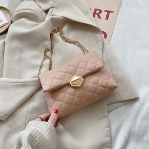 Mode losange chaînes sac à bandoulière femmes en cuir PU sac à bandoulière à la mode petit sac à main concepteur rabat Messenger filles pochette