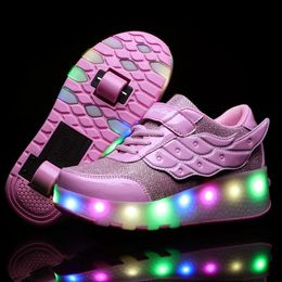 Mode Luminous Roller Skates Led Light Simple Indoor Skating Trend Sneakers Boy Girl Birthday cadeau 240509