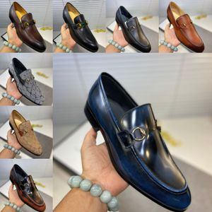 Mode luxueuze witte octrooi leerschoenen mannen handgemaakte franje loafers ademende gele bodem bruiloft feest designer ontwerper schoenen voor mannen