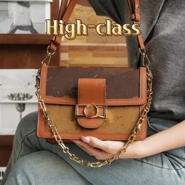 Bolsas de lujo de moda bolsas de diseñador de mujer Dauphine Shoulder Bag Bag Messenger Bolsan Bolsa Crossbodos suaves Satro de bolsillo Satchel caro All Acero Hardware 10A Top