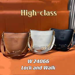 Mode luxe tassen dames designer tas vergrendeling en walk tas schoudertas cognac slot crossbody reistas delicate en zacht lederen dure 10a originele kwaliteit