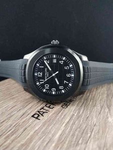 Mode luxemerk kijkt naar automatische mechanische polshorloges Philip Geneve Aquatant Watch