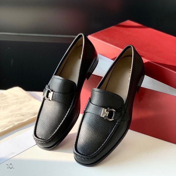 Chaussures d'affaires et chaussures de conduite pour hommes de marque de luxe de mode Banquet 2024 Nouvelles chaussures en cuir brillant avec boucle en cuir de veau noir bas, tailles 5-10