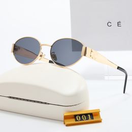 Mode luxe ontwerper man vrouw zonnebril unisex reizende zonnebril als Lisa Triomphe strandstraatfoto kleine zonnebrillen metalen volledig frame