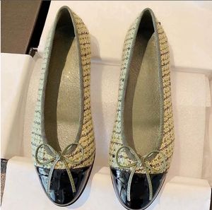 Zapatos de diseñador de lujo de moda Zapatos de vestir de ballet CASUAL Diseñadores para mujer Tamaño 34-42 Zapato formal Mujer de moda Plataforma de zapato plano Lady Trample Mocasines yh9