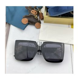 Mode Luxe Designer Zonnebril voor Vrouwen Zonnebril Volledige Frames Uitstekende topkwaliteit lenzenvloeistof UV-brillenbescherming Sun Glass Gemengd kleuren gift Komt met doos