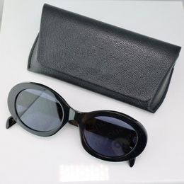 Gafas de sol de diseñador de lujo de moda para hombres para hombres gafas de sol de lisa triomphe beach street sunnies metal metal cuadro con caja de regalo001