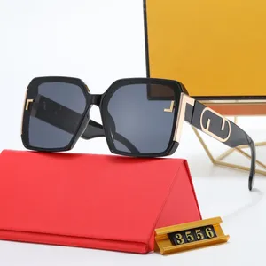 Gafas de sol de diseñador de lujo de moda Gafas para hombres de las mismas gafas de sol que Lisa Triomphe Beach Street Foto de metal Sunnies Metal con caja de regalo