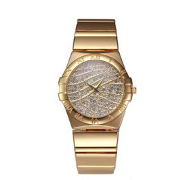 Fashion Luxury Designer Watch en acier inoxydable STRAP Quartz Watch Round CZ Diamond For Men Women 261i